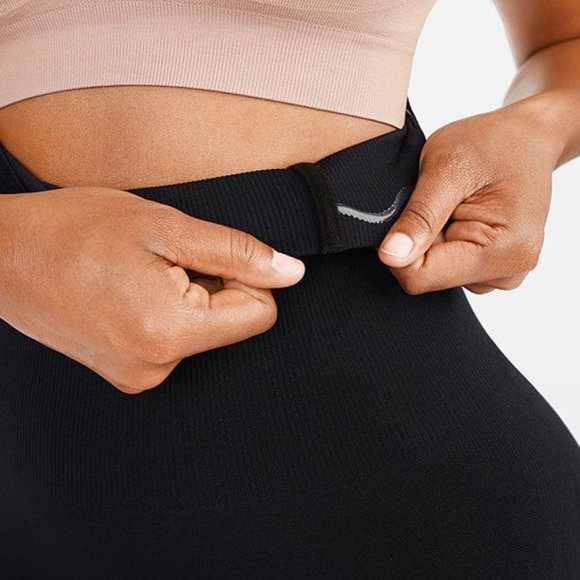 High Waist Shapewear Shorts - Picture 2 of 7